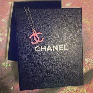 Chanel Necklace (Authentic) Pink CC